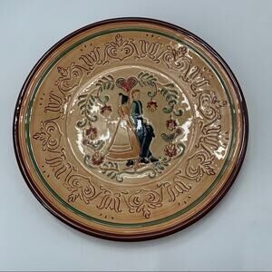 Pennsbury Pottery  Amish Couple Back To Back Pottery Hanging Plate Decor